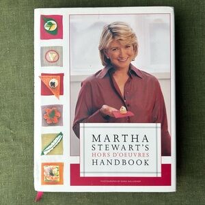 MARTHA STEWART hors d’oeuvres handbook ⭐️⭐️⭐️ EXCELLENT !!